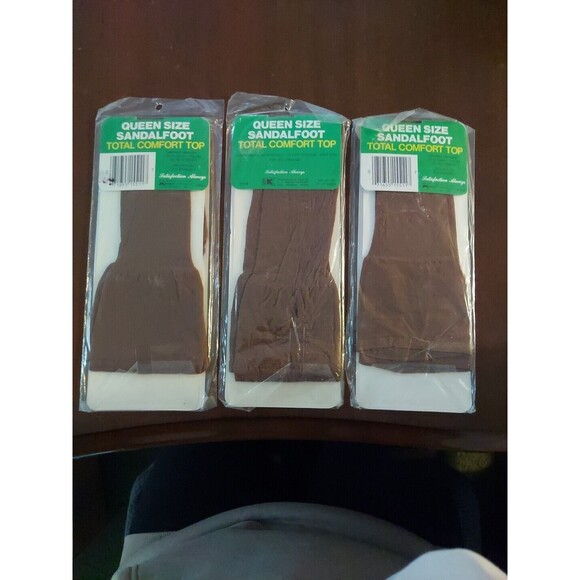 Lot Deadstock K-Mart Total Comfort Top Queen Size Sandalfoot Knee High Stockings - Picture 2 of 2